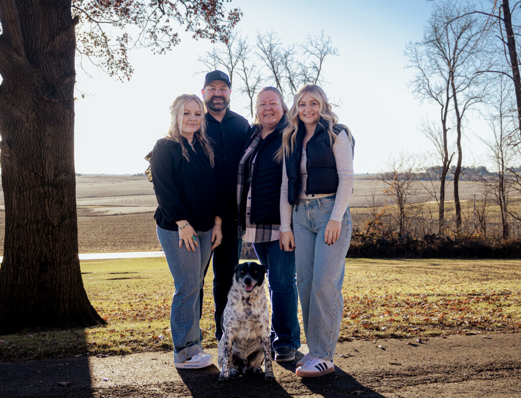 Family photo of the Reuter family